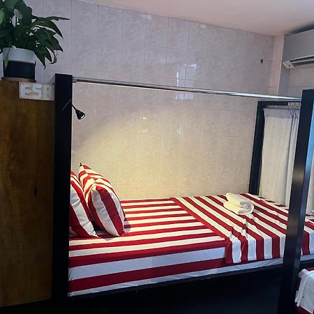 Por Chey Hotel Батамбанг Екстериор снимка